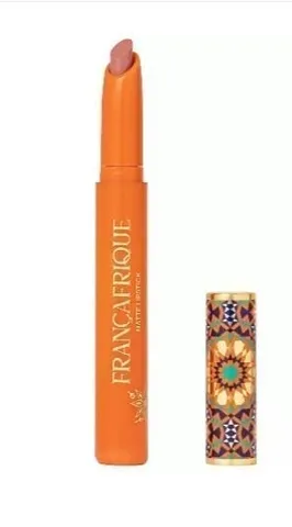 Помада матовая пудровая Rouge a levres poudre mat "Francafrique" тон01