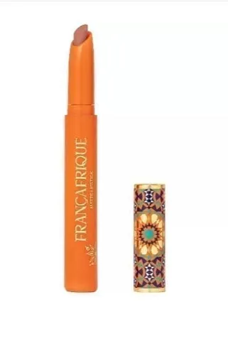 Помада матовая пудровая Rouge a levres poudre mat "Francafrique" тон02